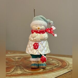 Hallmark ‘Shiver-Me Tim Brr’ Flocked Christmas Tree Snowman Ornament c2005